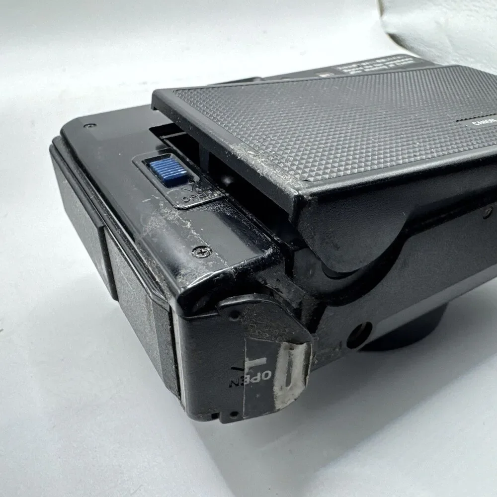 [As-is For parts or Restoration Canon AF35M Point & Shoot 35mm Film Camera